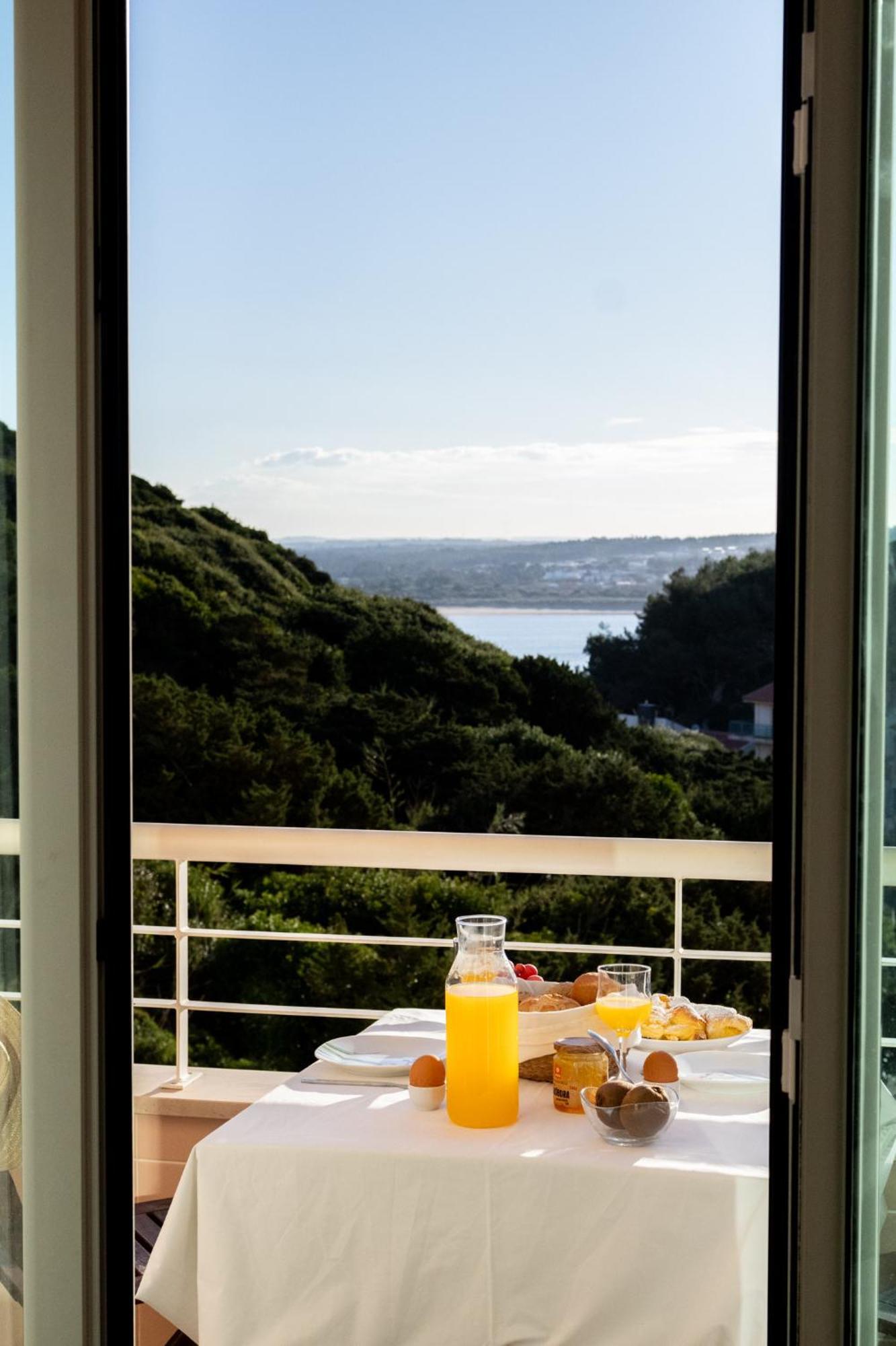 Casa Da Praia - By Smarthomes Sao Martinho do Porto Exterior photo